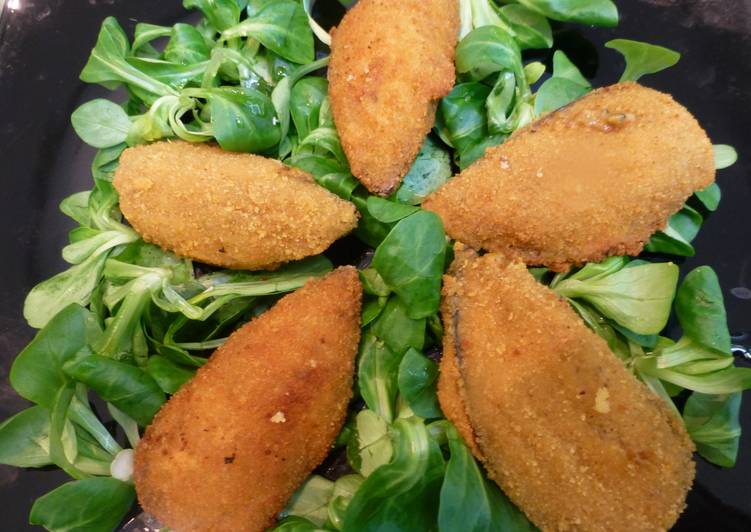 Croquetas de mejillones o tigres