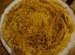 Una foto de Ruffle milk pie (tarta de pasta philo)