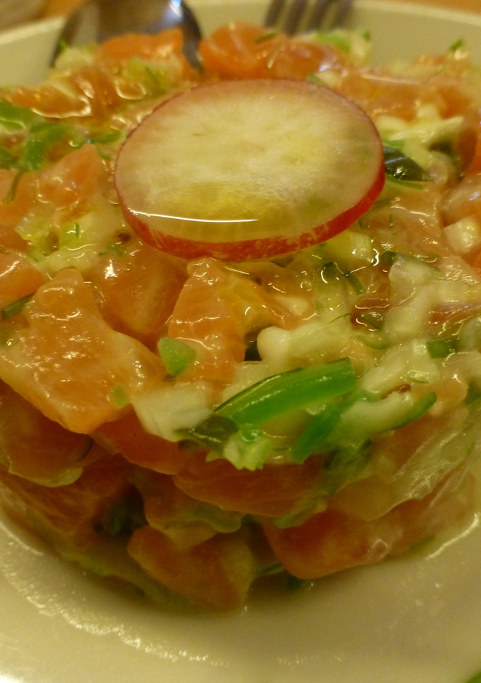 Una foto de Salmón ahumado con mayonesa