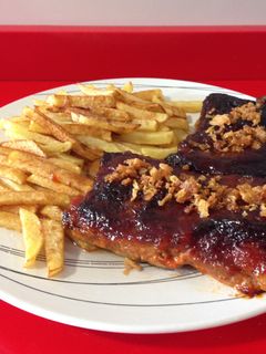 Una foto de Costillas en salsa barbacoa estilo Foster's Hollywood