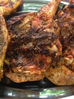 Una foto de Pollo canario