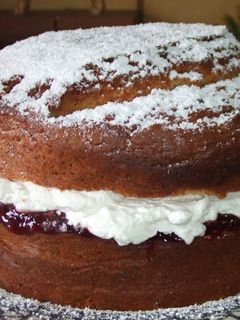 Una foto de Victoria sponge cake