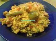 Una foto de arroz con verduras