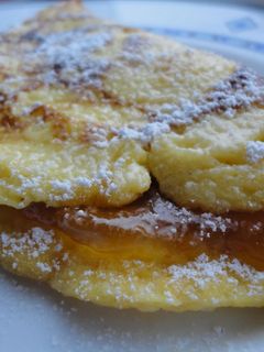 Una foto de Kaiseromelette o tortilla imperial