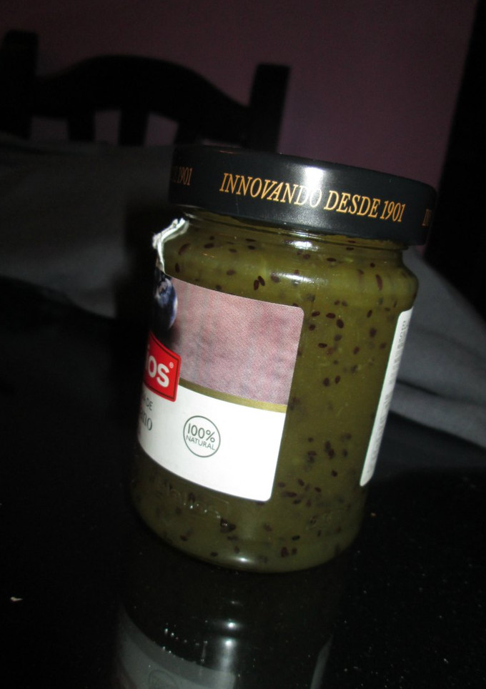 Una foto de Mermelada de kiwi casera