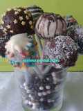 Cake pops de chocolate blanco y negro