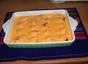 Una foto de Pimientos del piquillo rellenos de marisco
