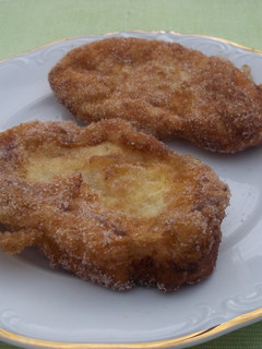 Una foto de Les rosquetes (las torrijas)