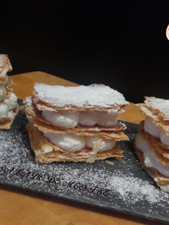 Una foto de Pasteles milhojas de nata