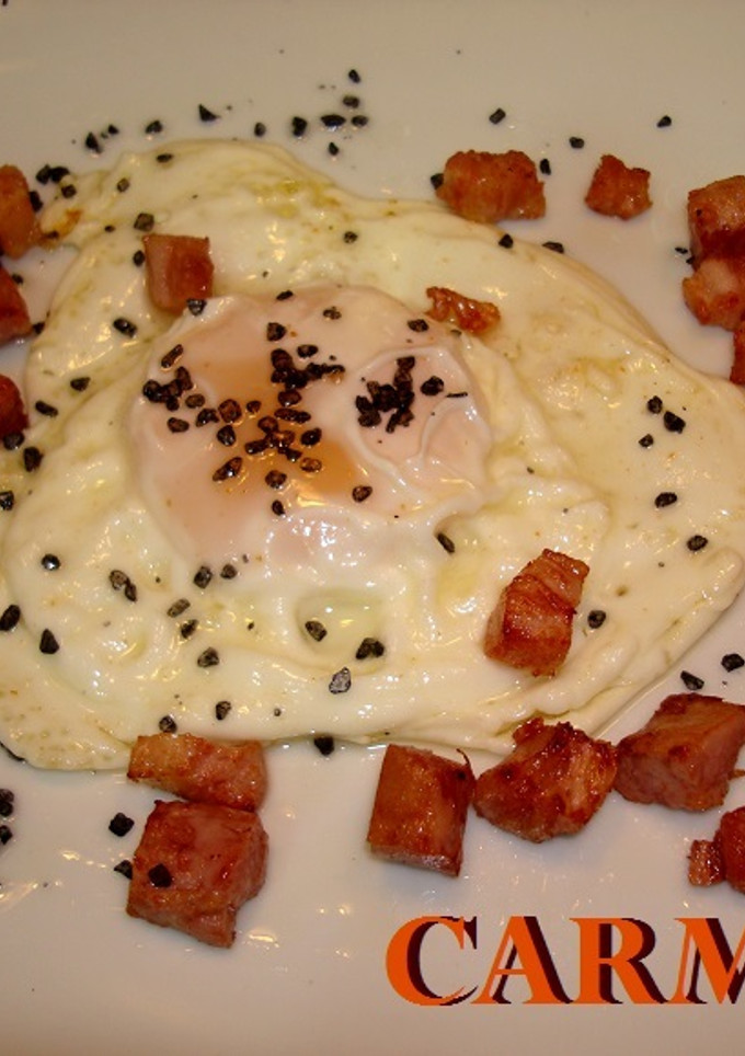 Una foto de Huevo frito con beicon