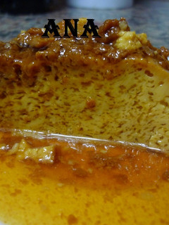 Una foto de Flan casero de dulce de leche en microondas