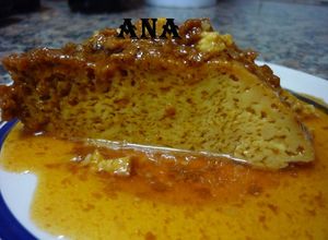 Una foto de Flan casero de dulce de leche en microondas