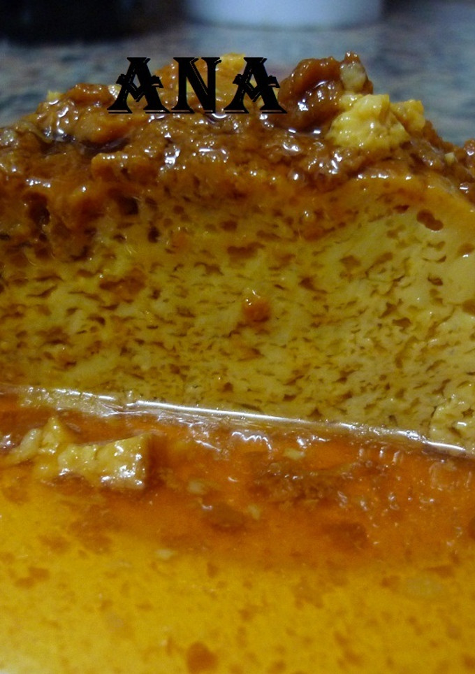 Una foto de Flan casero de dulce de leche en microondas
