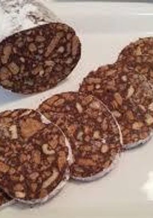 Una foto de Salchichón de chocolate con galletas