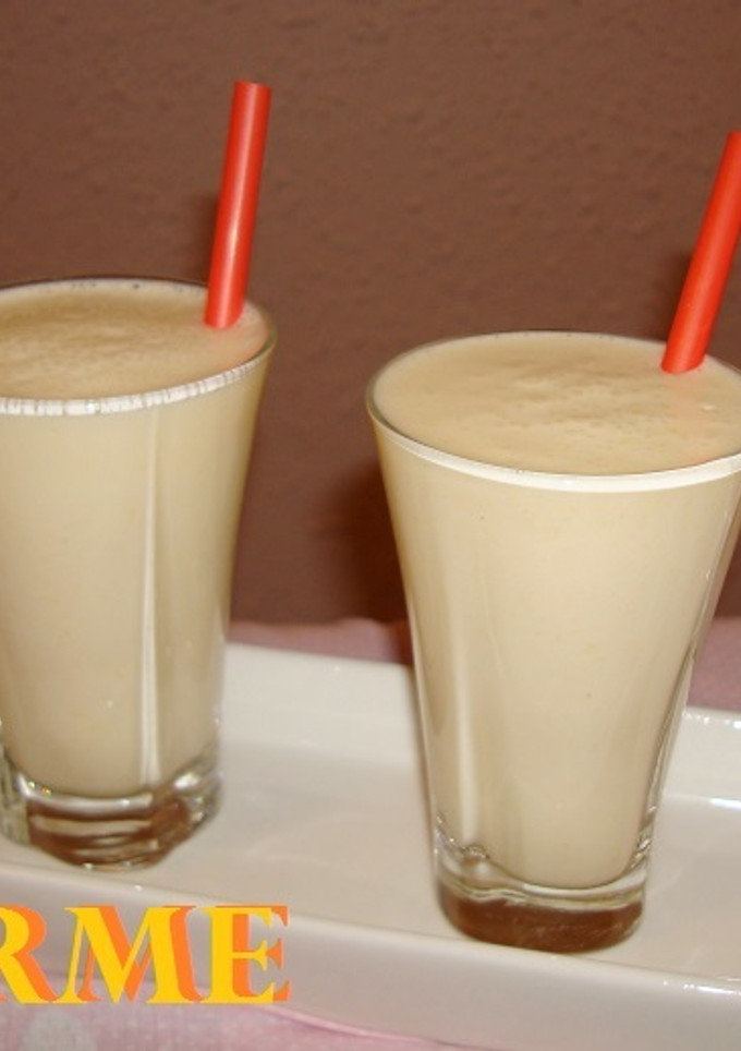 Una foto de Chupitos de melocotón sin alcohol