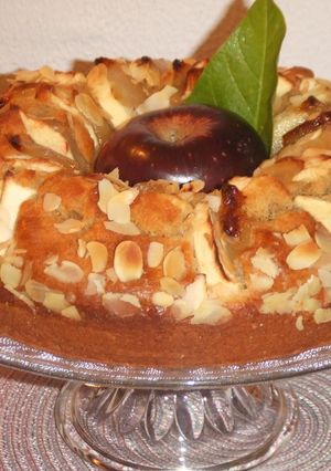 Una foto de Pastel de manzana y aloe vera con almendras