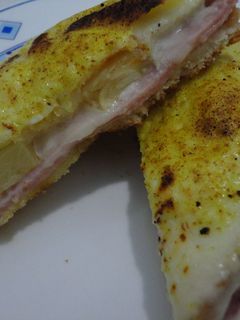 Una foto de Croque Monsieur gratinado al curry