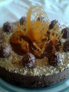 Una foto de Tarta bombón Ferrero Rocher