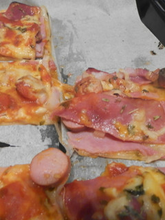 Una foto de Pizza combinada