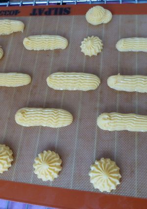 Una foto de Cómo hacer la pasta choux y eclairs