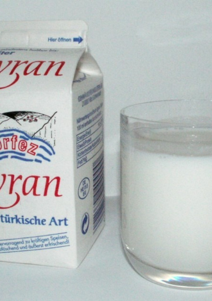 Una foto de Ayran