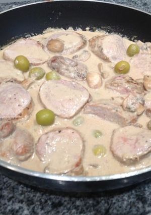 Una foto de Solomillo con salsa de anchoas