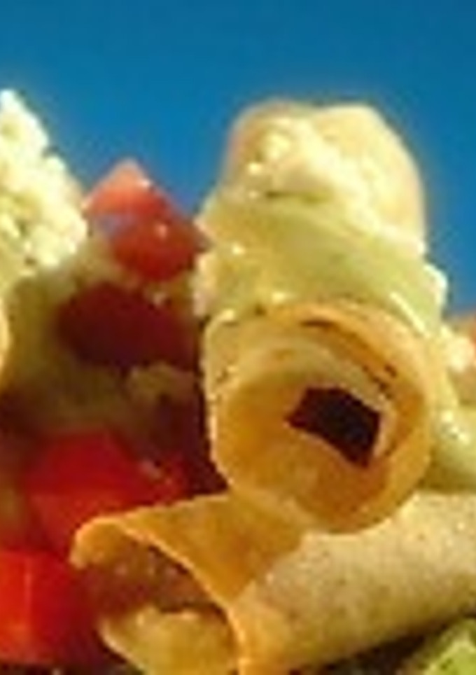 Una foto de Taquitos dorados