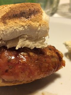 Una foto de Choripan argentino