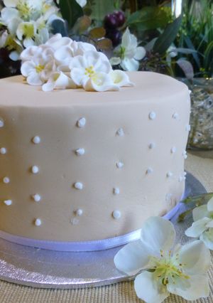 Una foto de Tarta de fondant para celebraciones