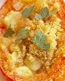 Tomates asados con ajo, gorgonzola y hierbas