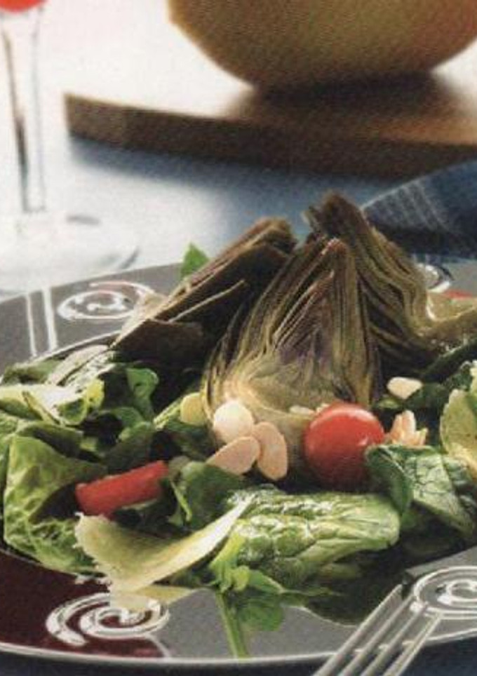 Una foto de Alcachofas en ensalada