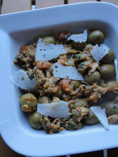 Una foto de Aceitunas con mejillones en escabeche y queso manchego