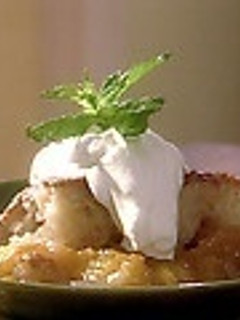 Una foto de Peach cobbler (Postre de duraznos)