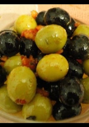 Una foto de Aceitunas aliñadas