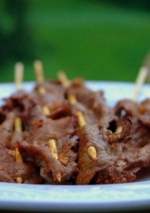 Una foto de Carne en palito