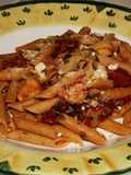 Rigatoni con salsa de alcachofa
