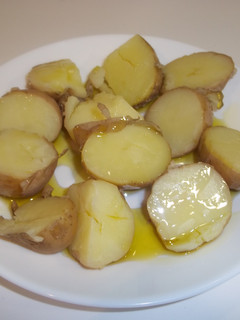 Una foto de Cocer las patatas con piel