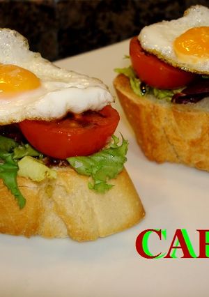 Una foto de Montaditos ricos y saludables