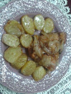 Una foto de Patatas al horno confitadas con grasa de oca