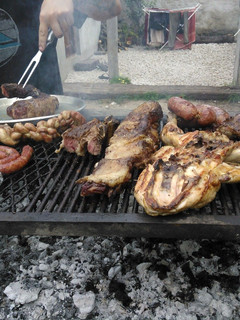 Una foto de Asado a la parrilla argentino