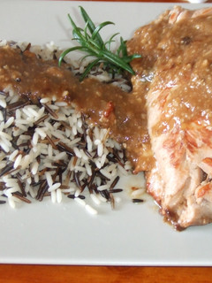 Una foto de Rollos de pavo con relleno completo