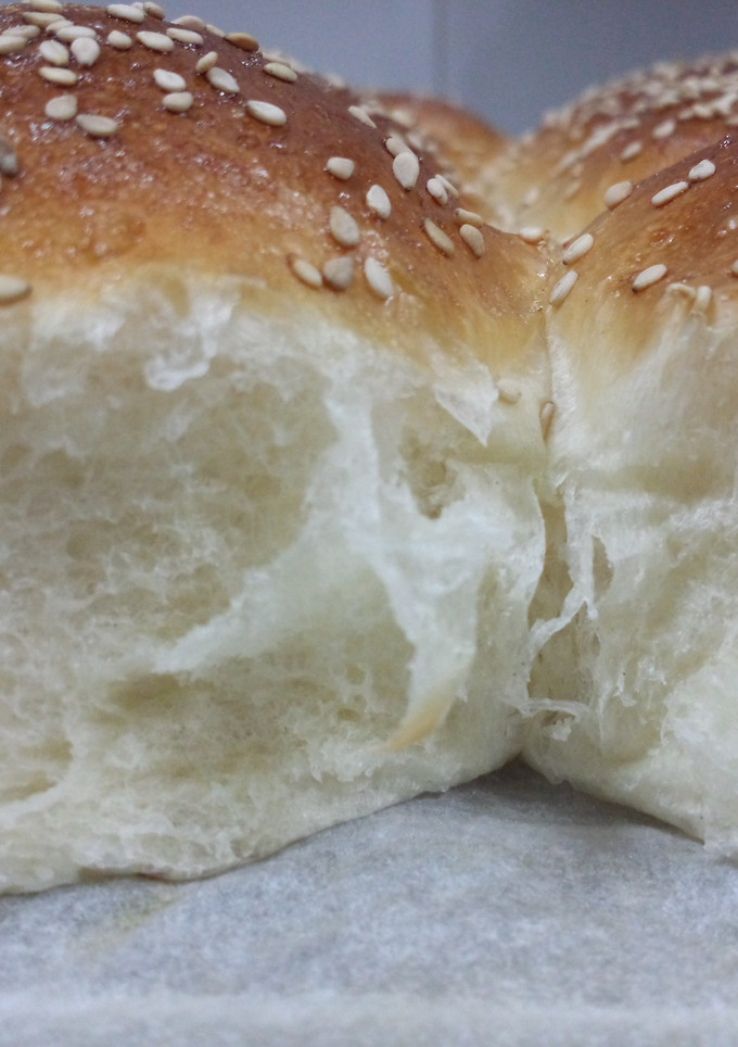 Una foto de Panecillos supertiernos para hamburguesas