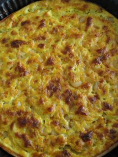 Una foto de Quiché de puerros y gambas