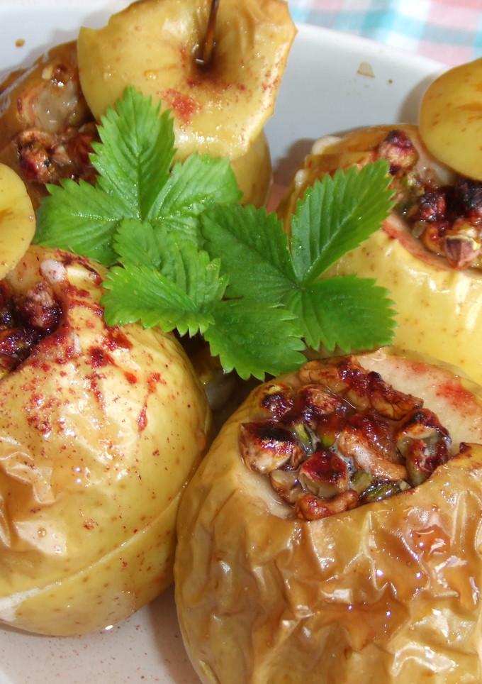 Una foto de Manzanas al horno diferentes