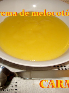 Una foto de Crema pastelera de melocotón