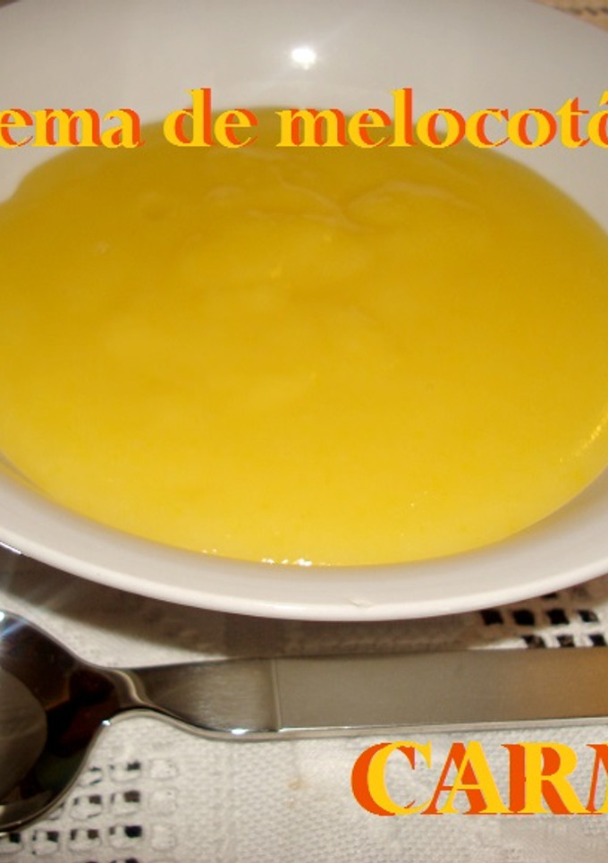 Una foto de Crema pastelera de melocotón