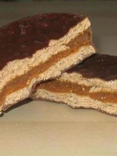 Una foto de Alfajores de chocolate