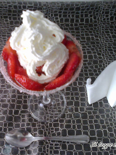 Una foto de Fresas con vinagre de jerez y nata