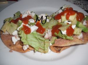Una foto de Tostadas mexicanas de pollo