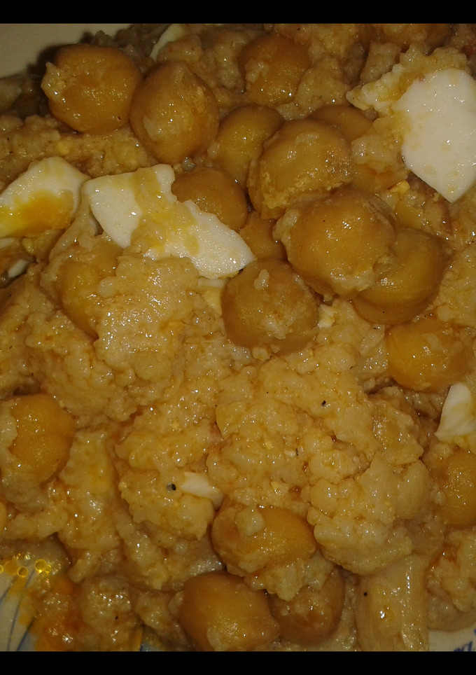 Una foto de Garbanzos con coliflor
